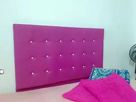 sara_arias00 from StripChat is Freechat