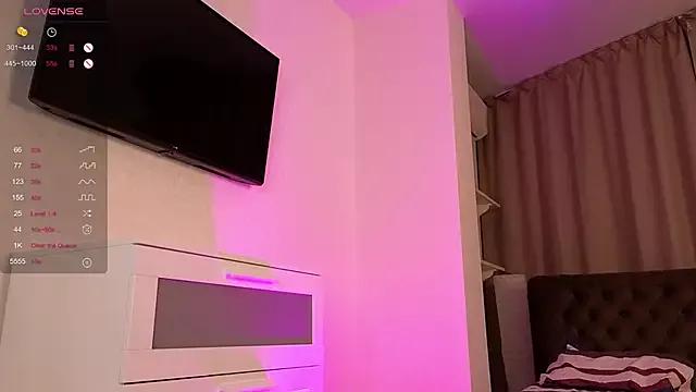 Sara_kaya from StripChat is Freechat