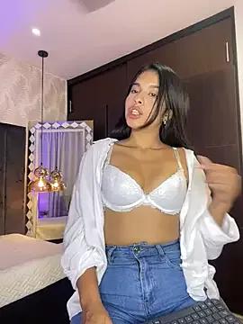 Entertain your itch for girls livestreamers with our collection of stunning models, skilled in the art of temptation and delight.