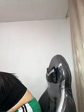 Entertain your itch for girls livestreamers with our collection of stunning models, skilled in the art of temptation and delight.