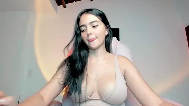 Entertain your itch for girls livestreamers with our collection of stunning models, skilled in the art of temptation and delight.