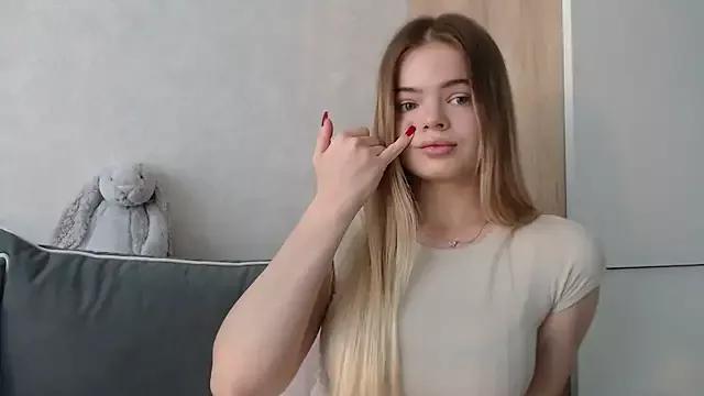 Entertain your itch for girls livestreamers with our collection of stunning models, skilled in the art of temptation and delight.