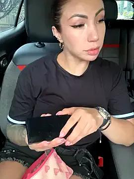 Sarahlove_90 from StripChat is Freechat