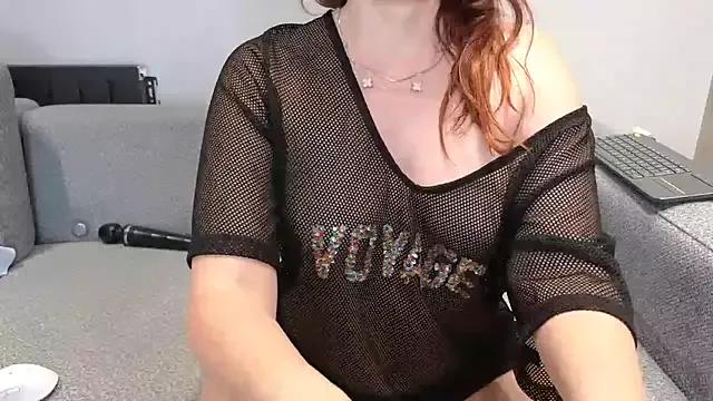 Photos of SaraSchener from StripChat is Freechat