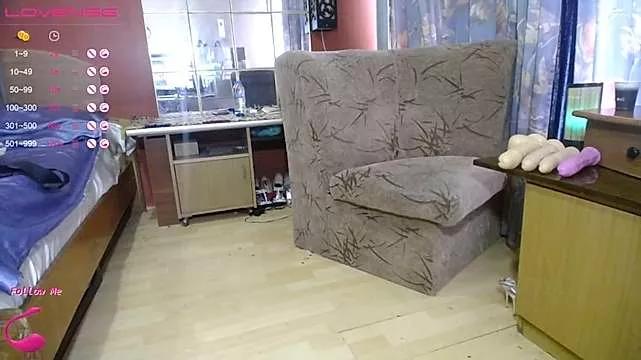 sarateu from StripChat