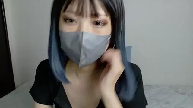 sarina_at from StripChat is Freechat