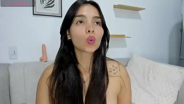 Entertain your itch for girls livestreamers with our collection of stunning models, skilled in the art of temptation and delight.