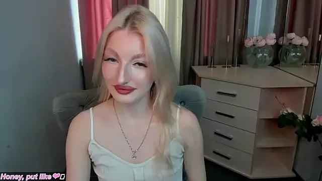 Entertain your itch for girls livestreamers with our collection of stunning models, skilled in the art of temptation and delight.
