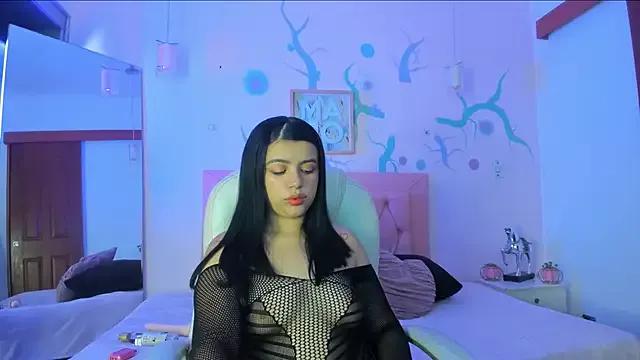 Sasha_Blake from StripChat is Freechat