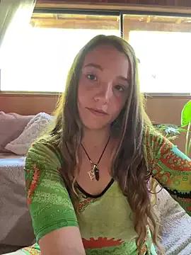 sashapulse from StripChat is Freechat