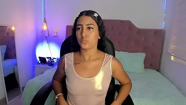 ScarletDesire_ from StripChat is Freechat