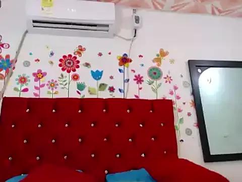 scarleth_snow_ from StripChat is Freechat