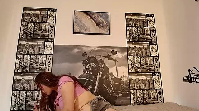 Scarlett_Ice from StripChat is Freechat