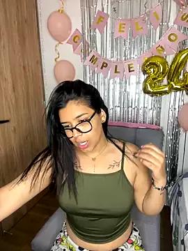 scarlettbless from StripChat is Freechat