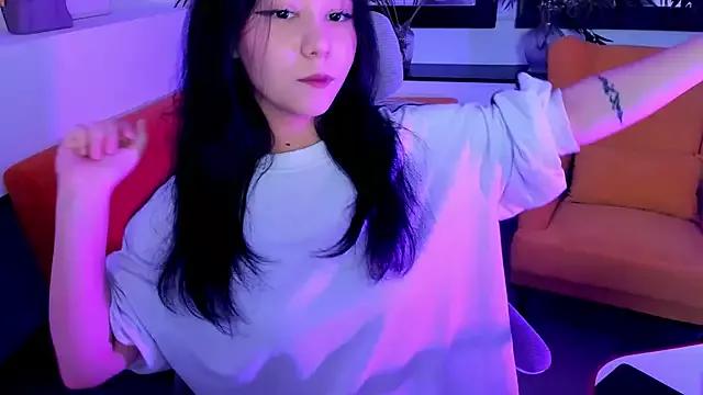 Entertain your itch for girls livestreamers with our collection of stunning models, skilled in the art of temptation and delight.