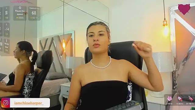 ScarlettWaynne from StripChat is Freechat