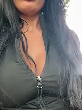 SECRETSLUT-UK from StripChat is Freechat