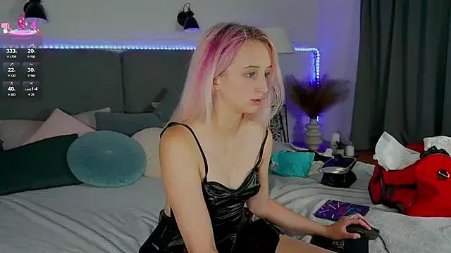 Entertain your itch for girls livestreamers with our collection of stunning models, skilled in the art of temptation and delight.