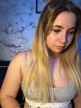 Entertain your itch for girls livestreamers with our collection of stunning models, skilled in the art of temptation and delight.