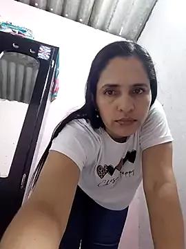 Selenahot23sexy from StripChat is Freechat
