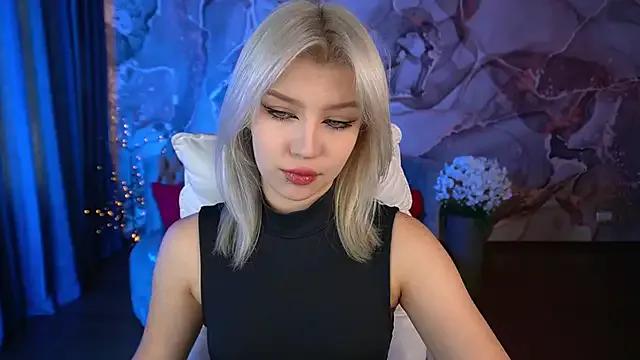 Entertain your itch for girls livestreamers with our collection of stunning models, skilled in the art of temptation and delight.