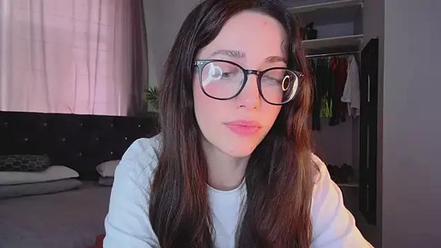 Semily_Super from StripChat is Freechat