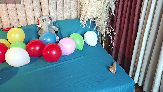 SexJessi_SM from StripChat is Freechat