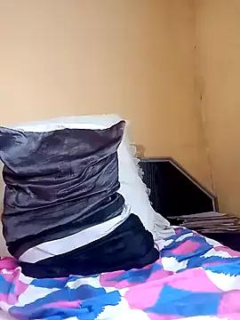 Sexxy_pussyLips from StripChat is Freechat