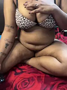sexy-bu from StripChat is Freechat