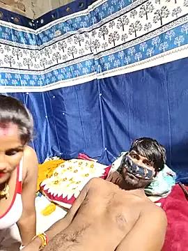 sexy-couple77 from StripChat is Freechat