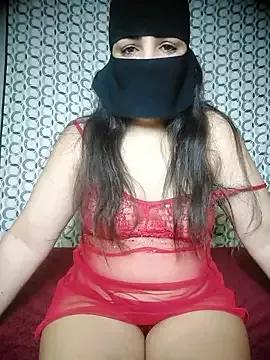 Sexy-Randa from StripChat is Freechat