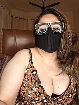 SEXY-Sardarni from StripChat is Freechat