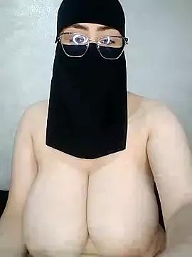 Sexy__Arab from StripChat is Freechat