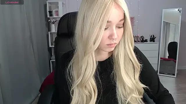 Sexy_Alexia69 from StripChat is Freechat