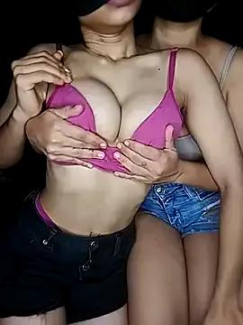 Sexy_livebabe from StripChat is Freechat