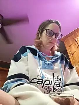 sexygamermomma from StripChat is Freechat