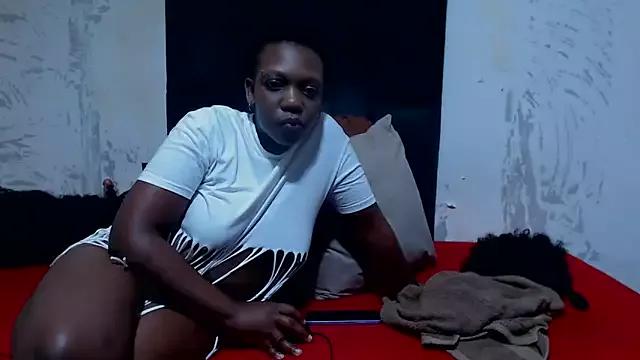SexyKiarah from StripChat is Freechat