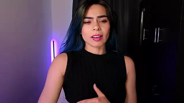 Entertain your itch for girls livestreamers with our collection of stunning models, skilled in the art of temptation and delight.