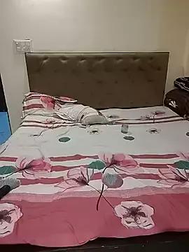 SexyMeera69 from StripChat is Freechat