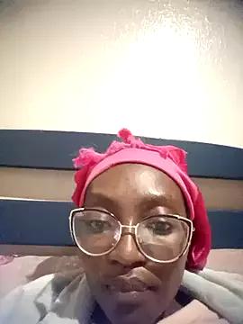 SexyTinyBon from StripChat is Freechat