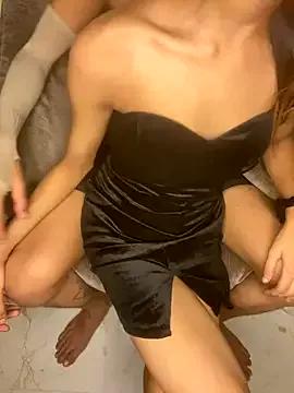 Entertain your itch for girls livestreamers with our collection of stunning models, skilled in the art of temptation and delight.