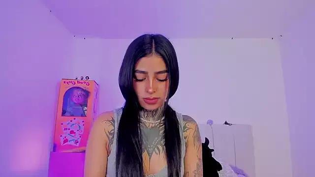 shadowcatt_ from StripChat is Freechat