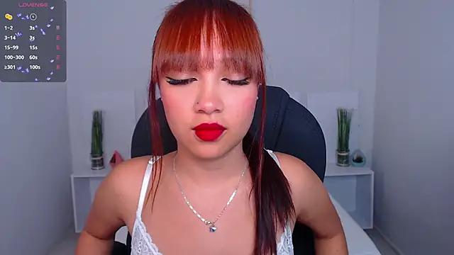 Entertain your itch for girls livestreamers with our collection of stunning models, skilled in the art of temptation and delight.