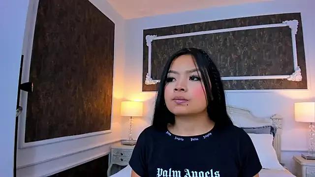 SharonBonet from StripChat is Freechat