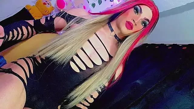 Entertain your itch for girls livestreamers with our collection of stunning models, skilled in the art of temptation and delight.