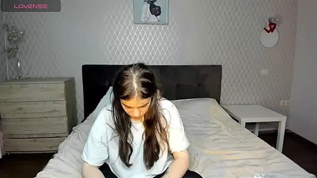 ShellyMoon_ from StripChat is Freechat