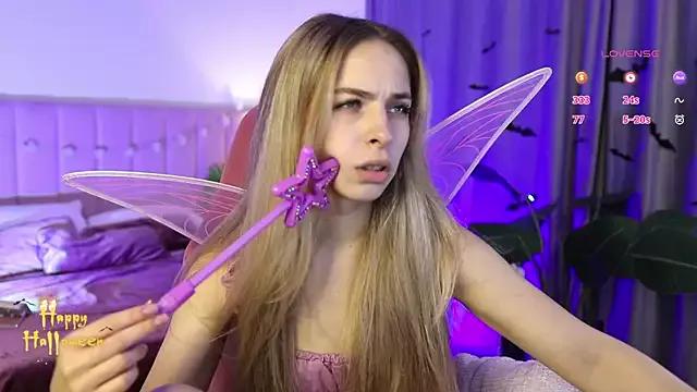 Entertain your itch for girls livestreamers with our collection of stunning models, skilled in the art of temptation and delight.