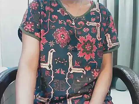 short_girl_ from StripChat is Freechat