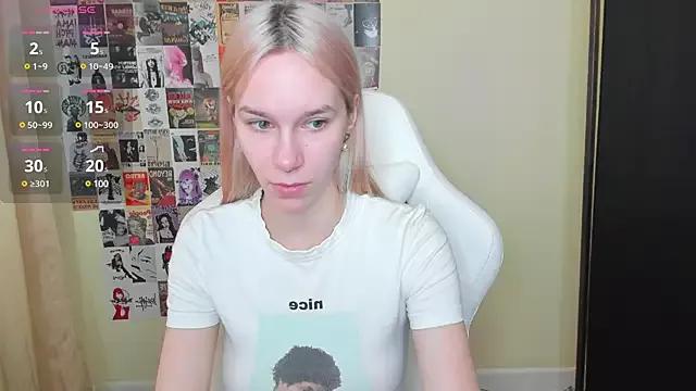 SienaHill from StripChat is Freechat