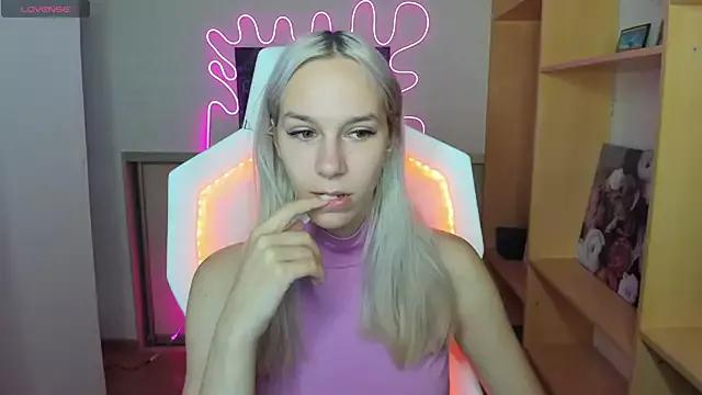 SienaHill from StripChat is Freechat